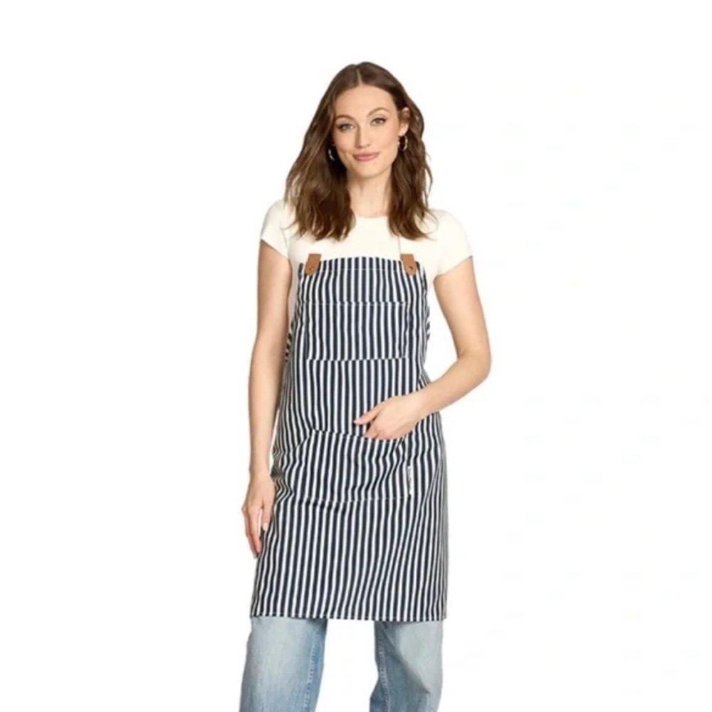 Business & Pleasure  Lauren’s Navy Stripped Apron